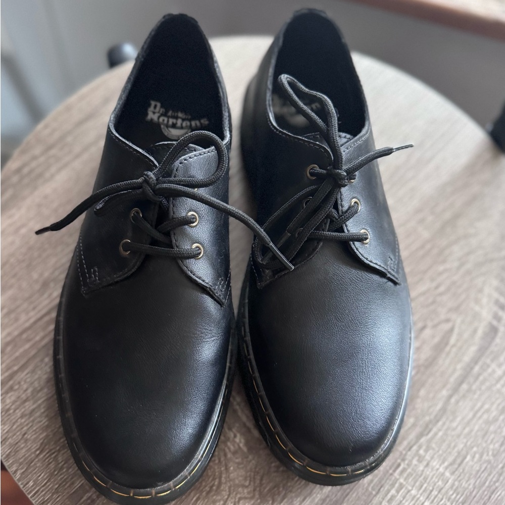 Dr. Martens Black Zavala Lo Oxfords